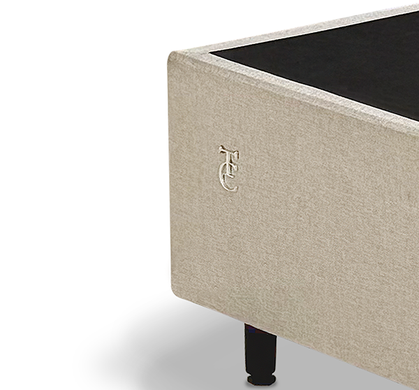 BOX UNIVERSAL PLUS
